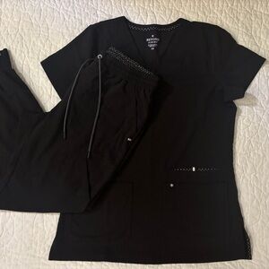 Beyond Scrubs Women's Black Scrub Set